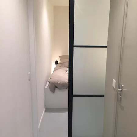 Studio 28a6 With Free Parking Place Bed & Breakfast